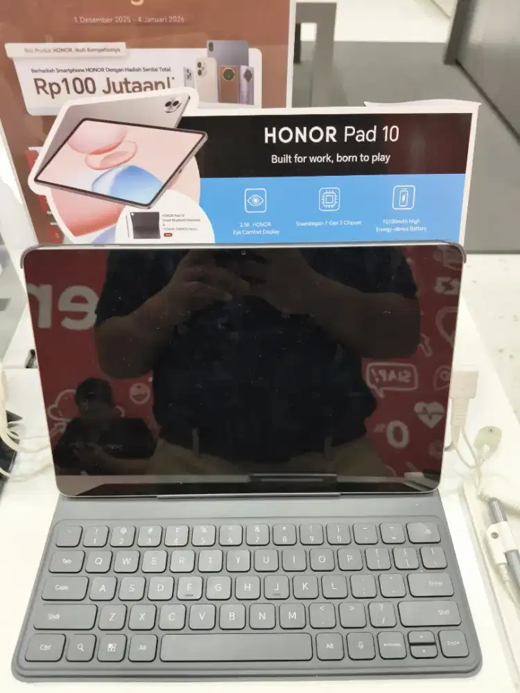 PAD 10 HONOR BUILT FOR WORK