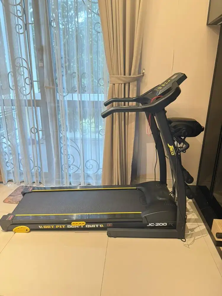 Treadmill Jaco 200