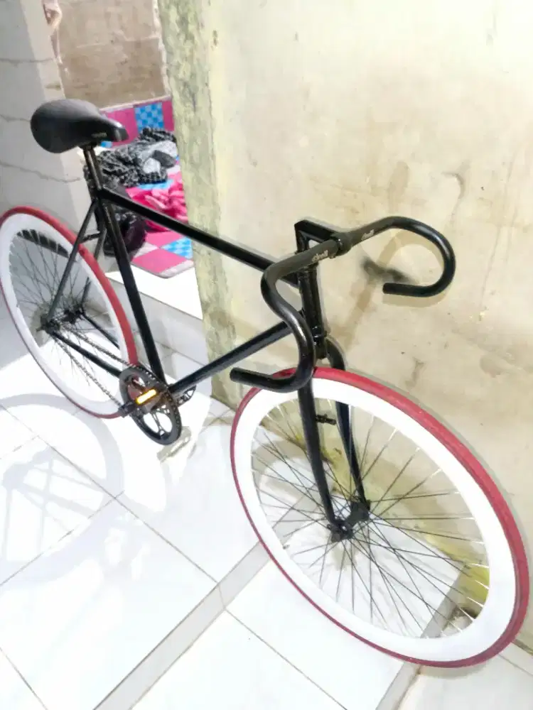 Sepeda Fixe solosit