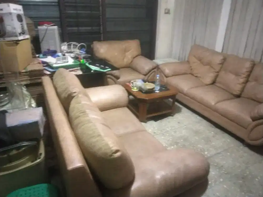 Asisten Rumah Tangga