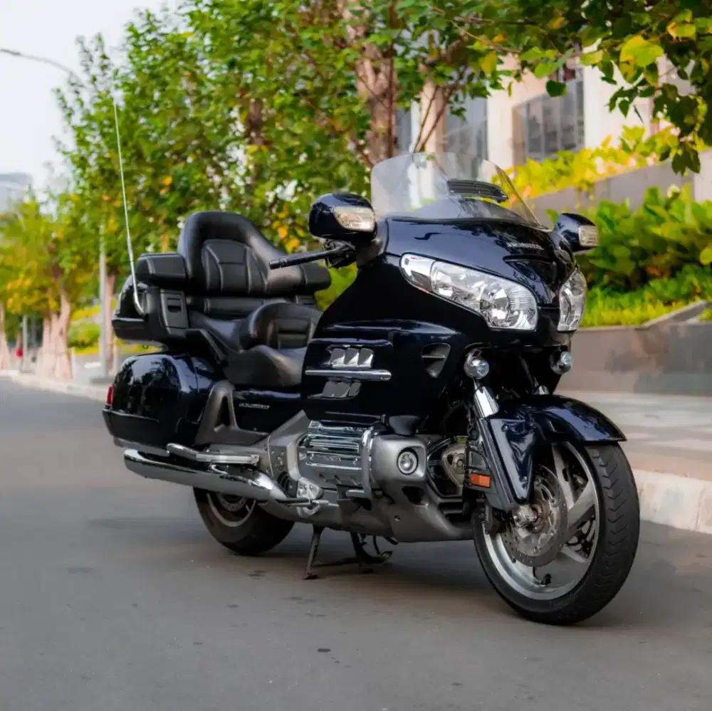 HONDA GOLDWING 1.8 BIRU 2011
‎FULLPAPER LENGKAP LOW KM
