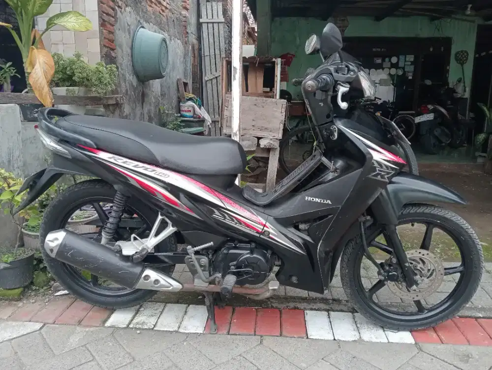 Revo absolut 2011 cw sangat istimewa