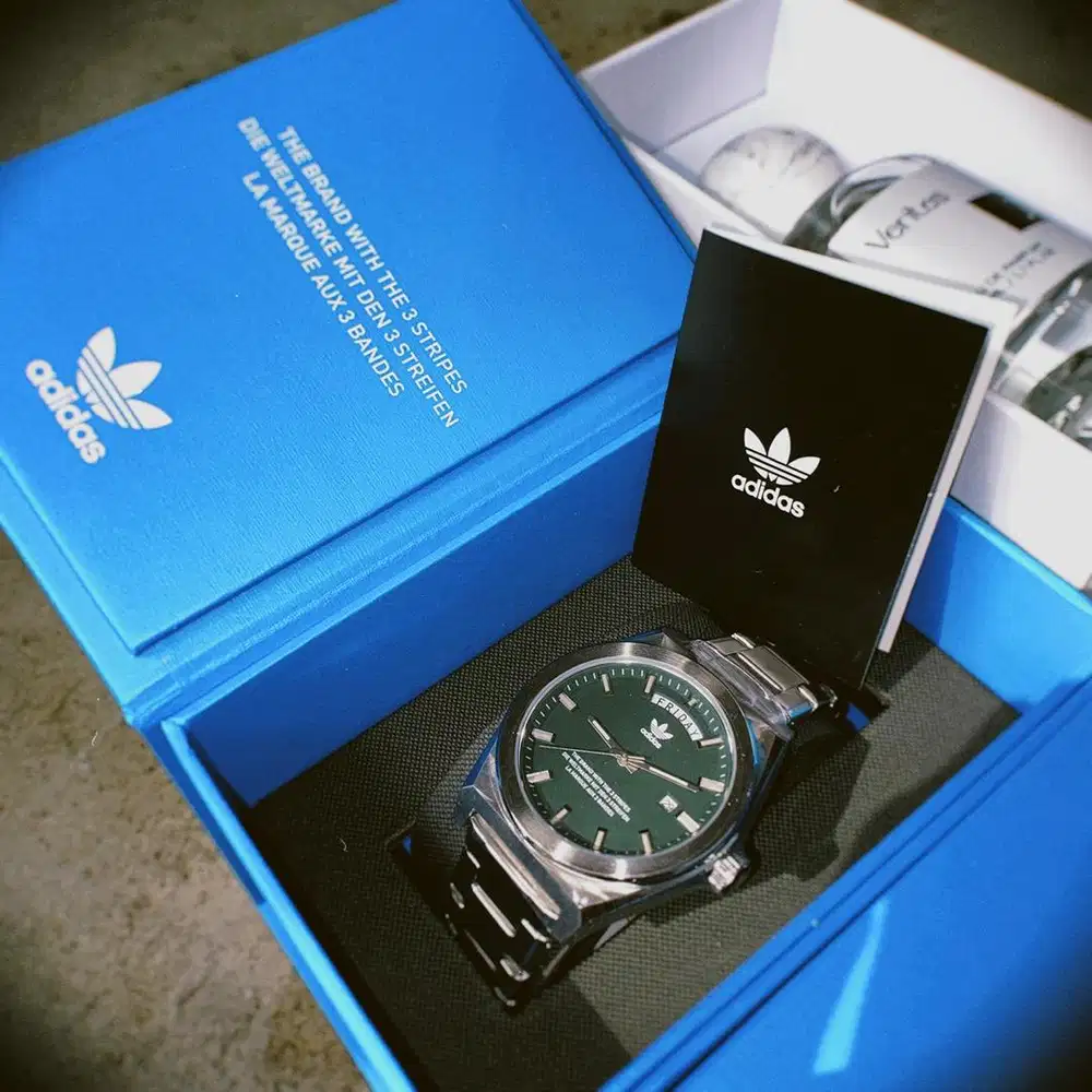 Adidas Code Five AOSY23540 Green Dial Stainless Steel Strap