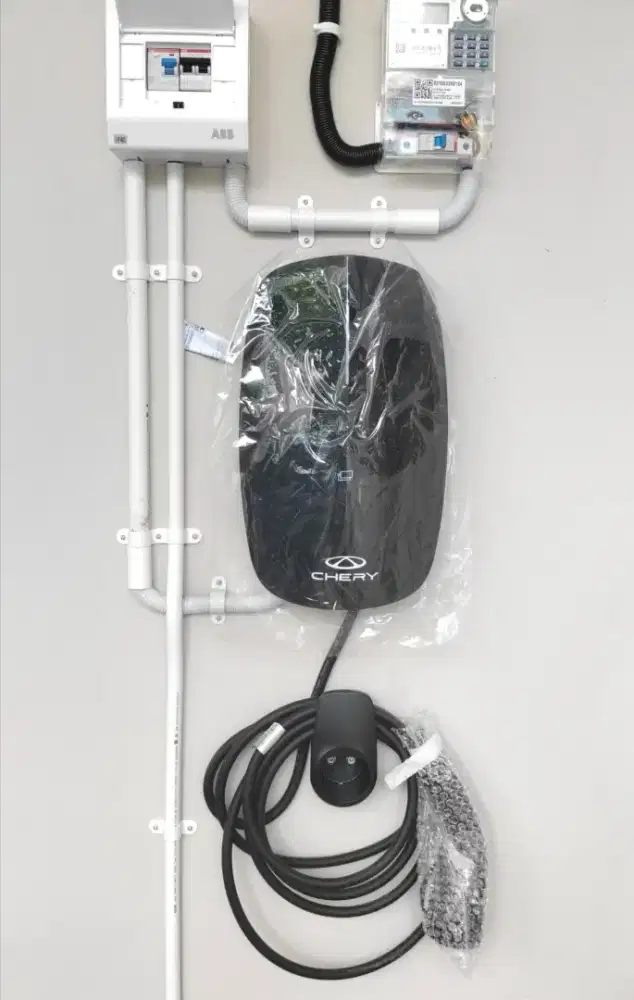 Grounding Mobil Listrik