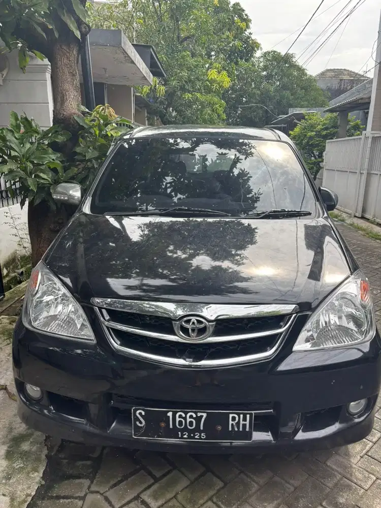 Toyota Avanza 2010 Bensin