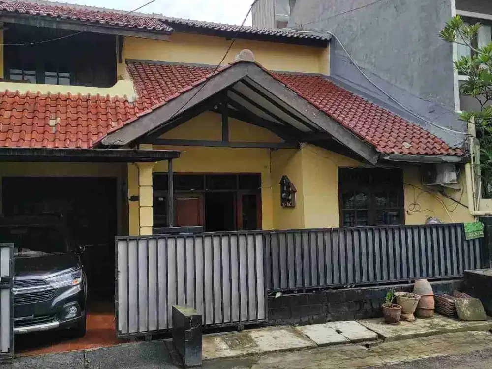 Dijual Rumah 2 Lantai – Komplek Larangan Indah, Ciledug, Tangerang