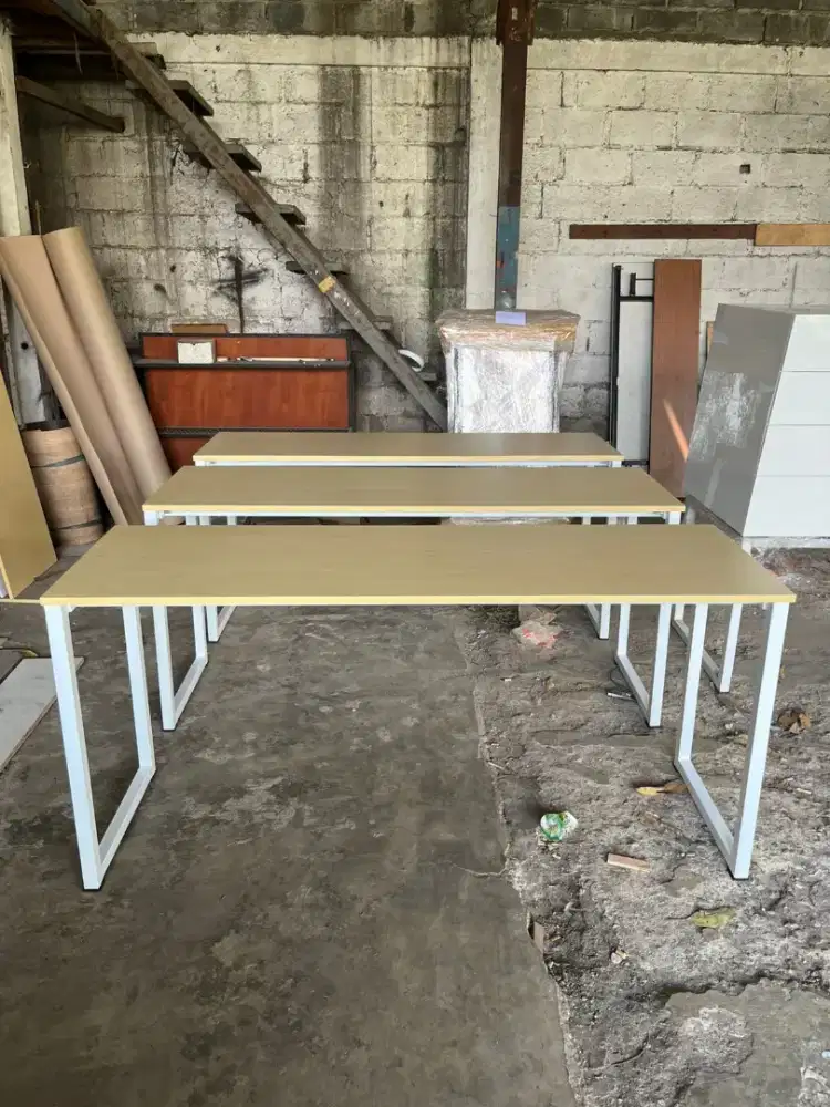 Meja kerja meja kantor belajar