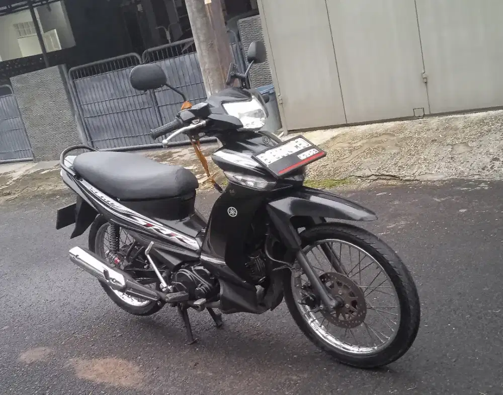 vega zr sangat terawat baik