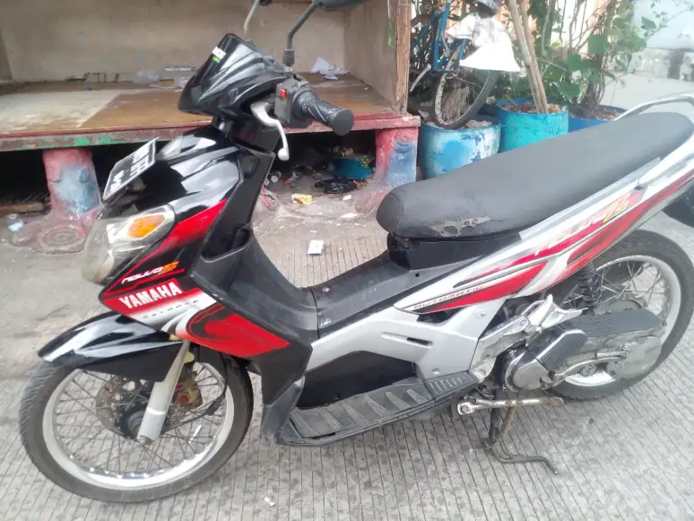 Yamaha nouvo z 2005  lengkap