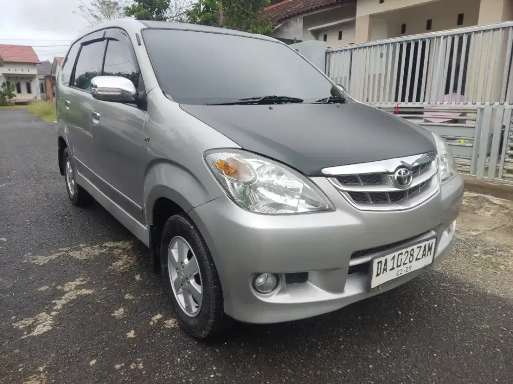 Toyota Avanza 1.3 G Matic 2009