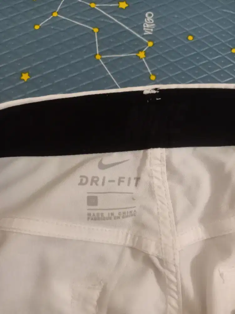 celana golf nike putih sz 32