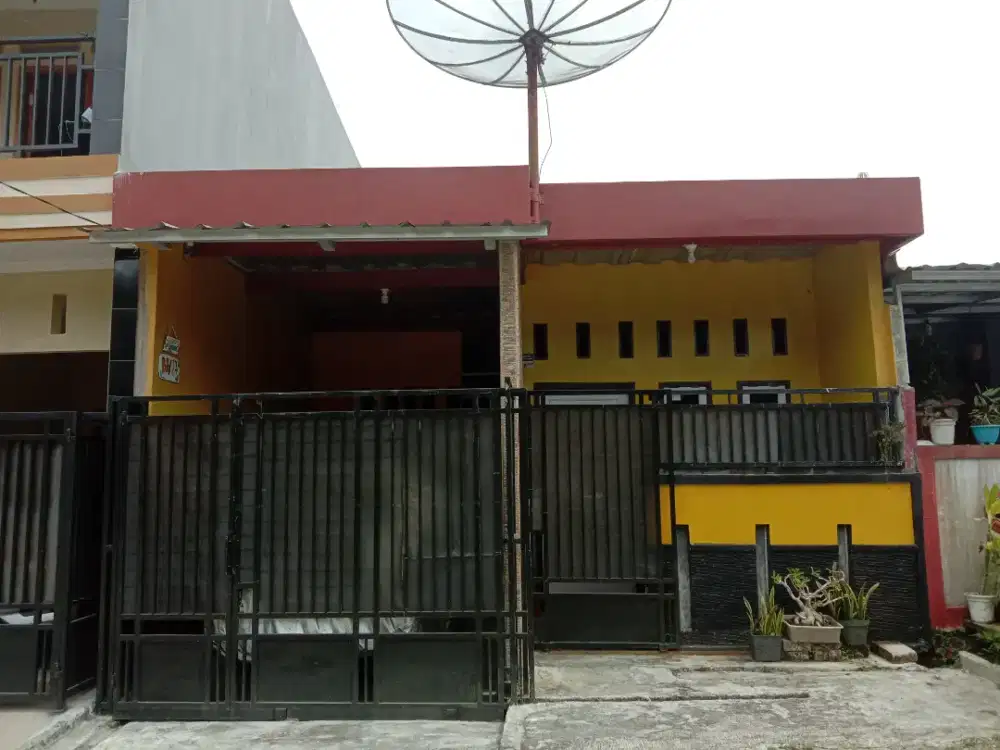 Di jual rumah siap huni di perum puri iska residence cicurug skbmi