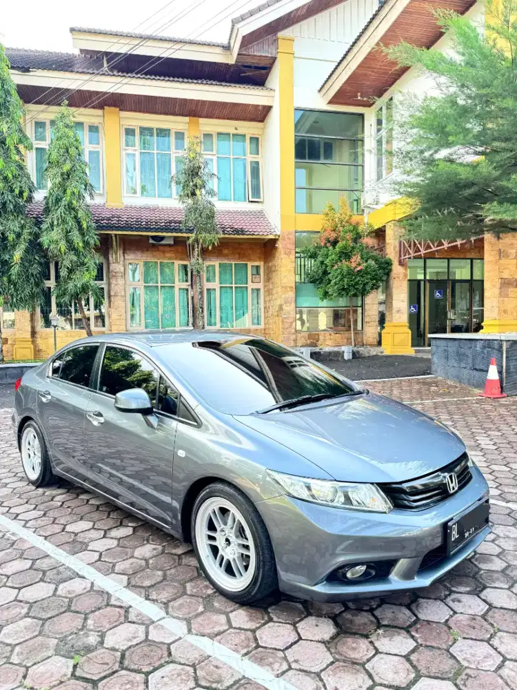 Honda Civic FB 1.8 metik thn 2012
