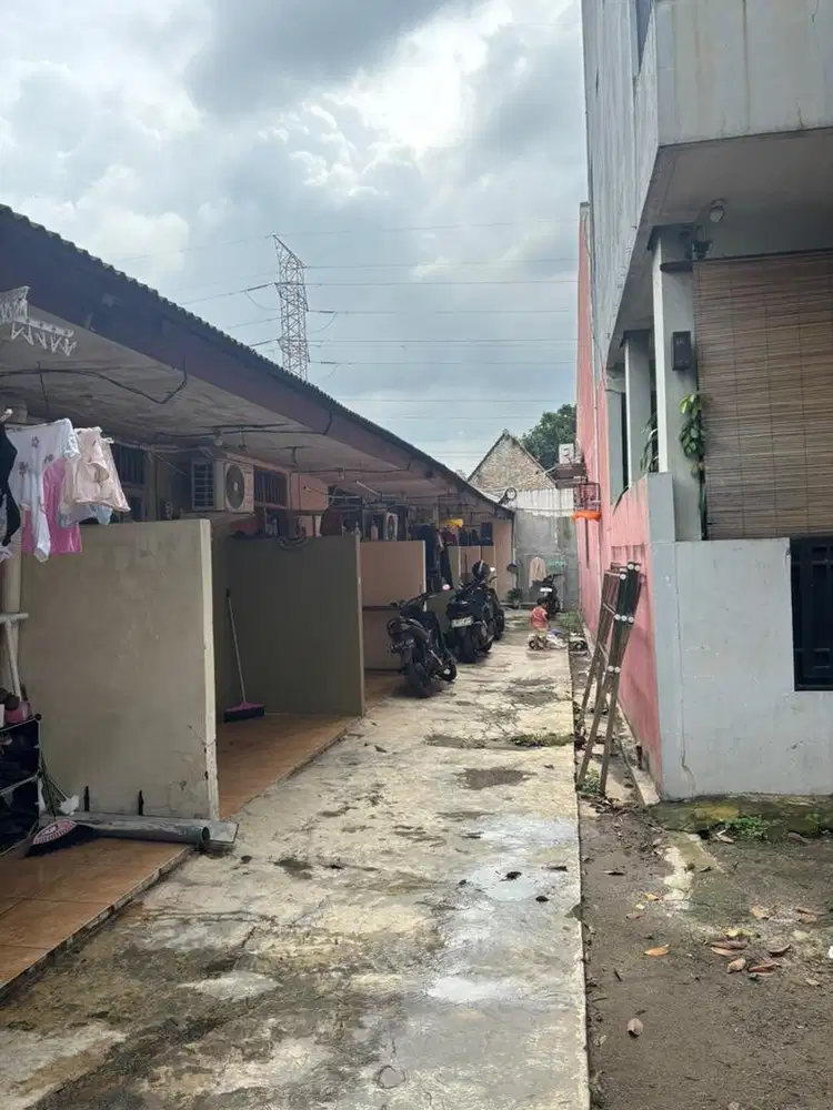 Jual 3 Unit Kontrakan (3 petak/unit)