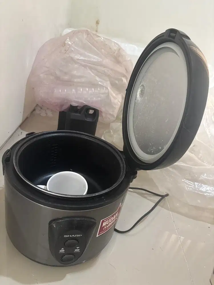 Rice Cooker Sharp 1.8L