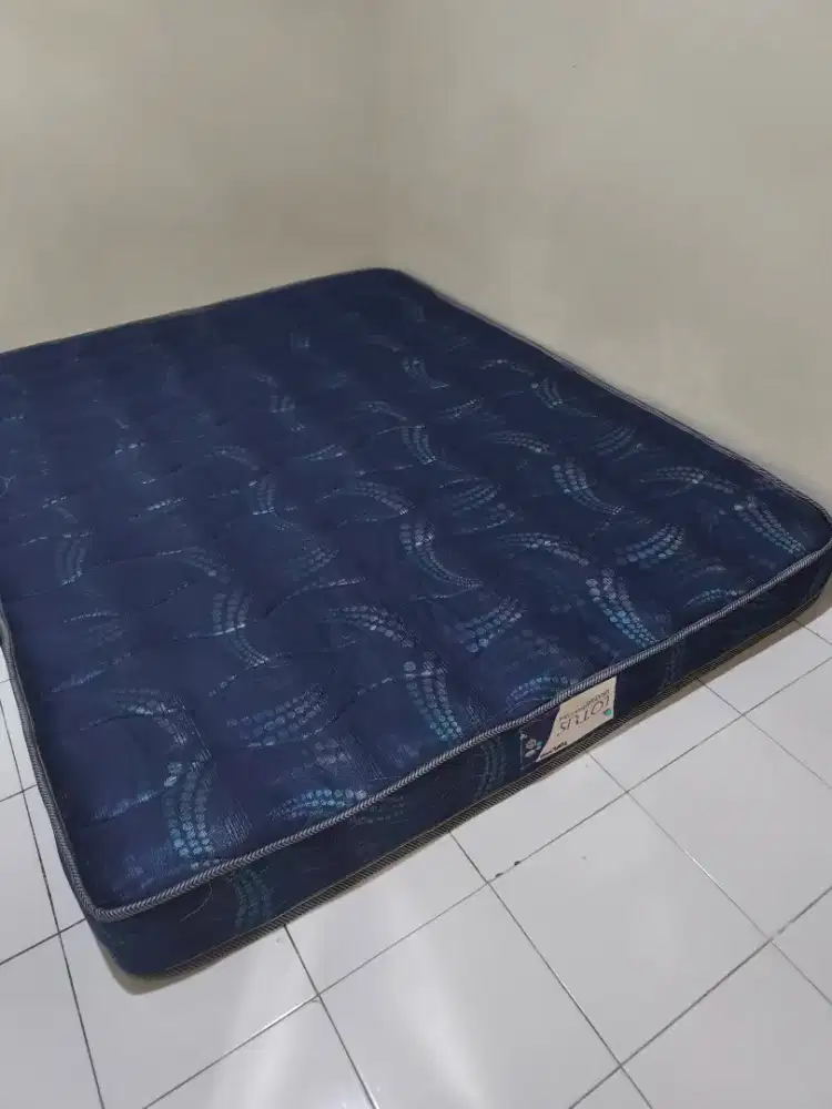 Kasur Busa 200x160 merk lotus pemakaian 6 bln