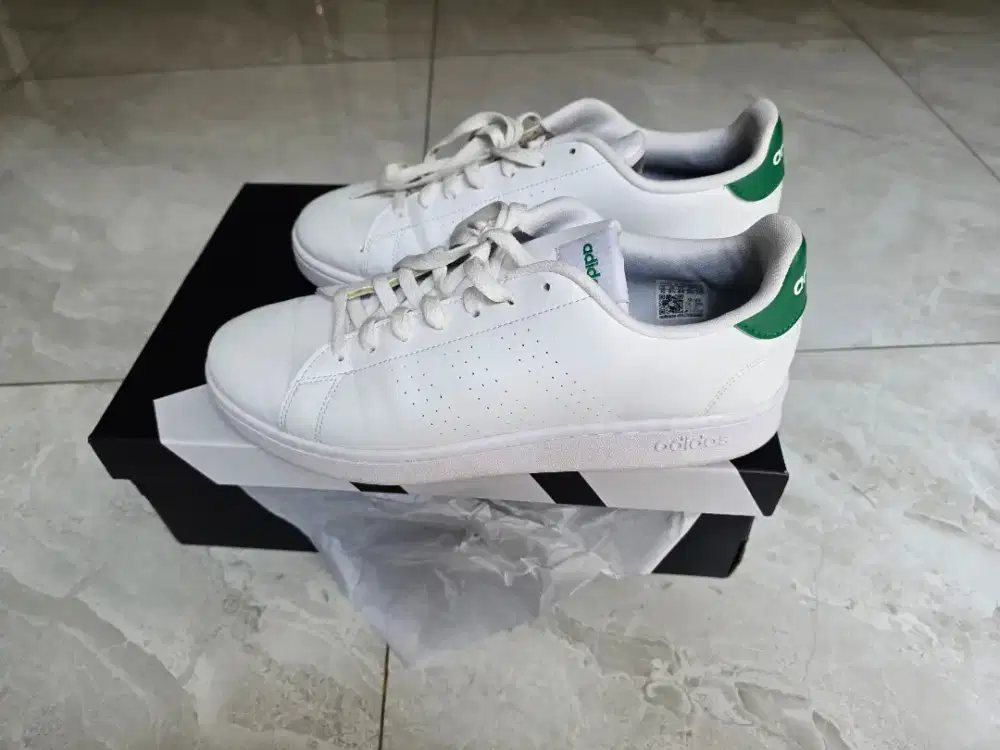 Sepatu Adidas Cloudfoam Confort