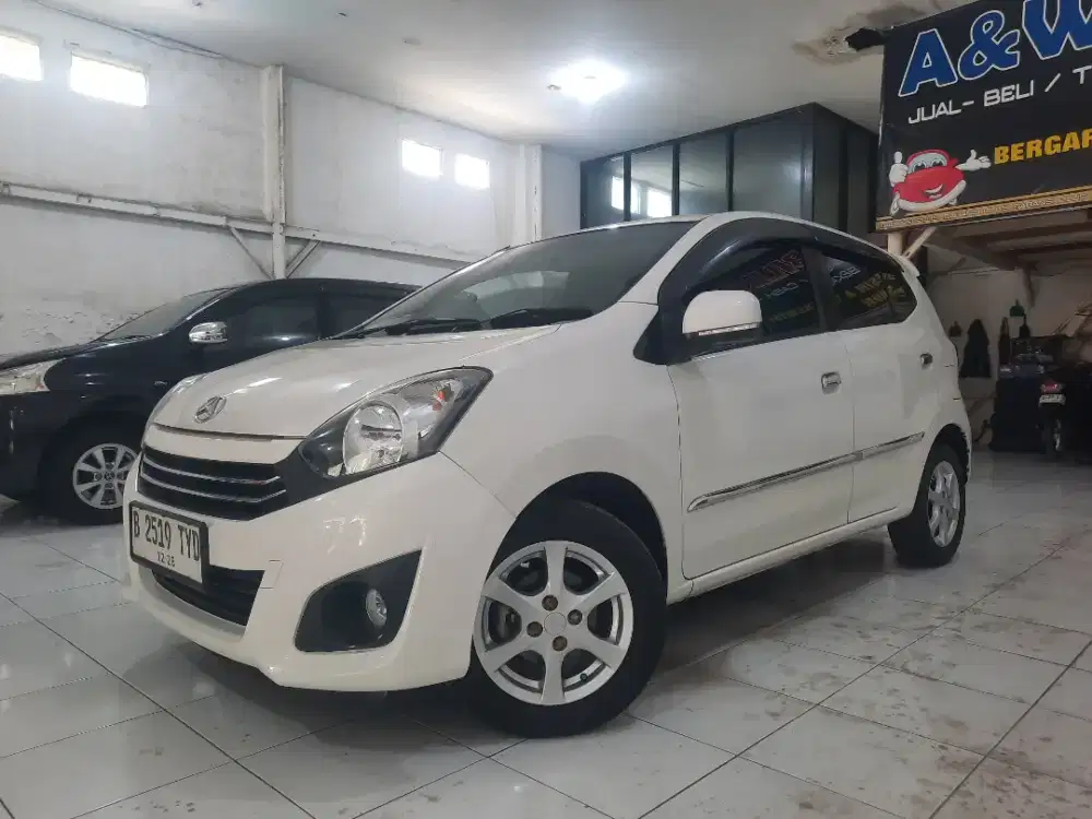 DAIHATSU AYLA 1.0 X MATIC 2018 PUTIH