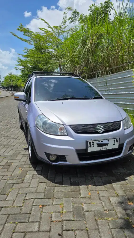 Suzuki SX4 X over 2010