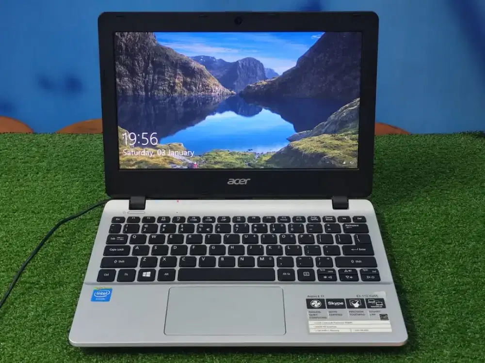 Notebook Acer Aspire E3-112