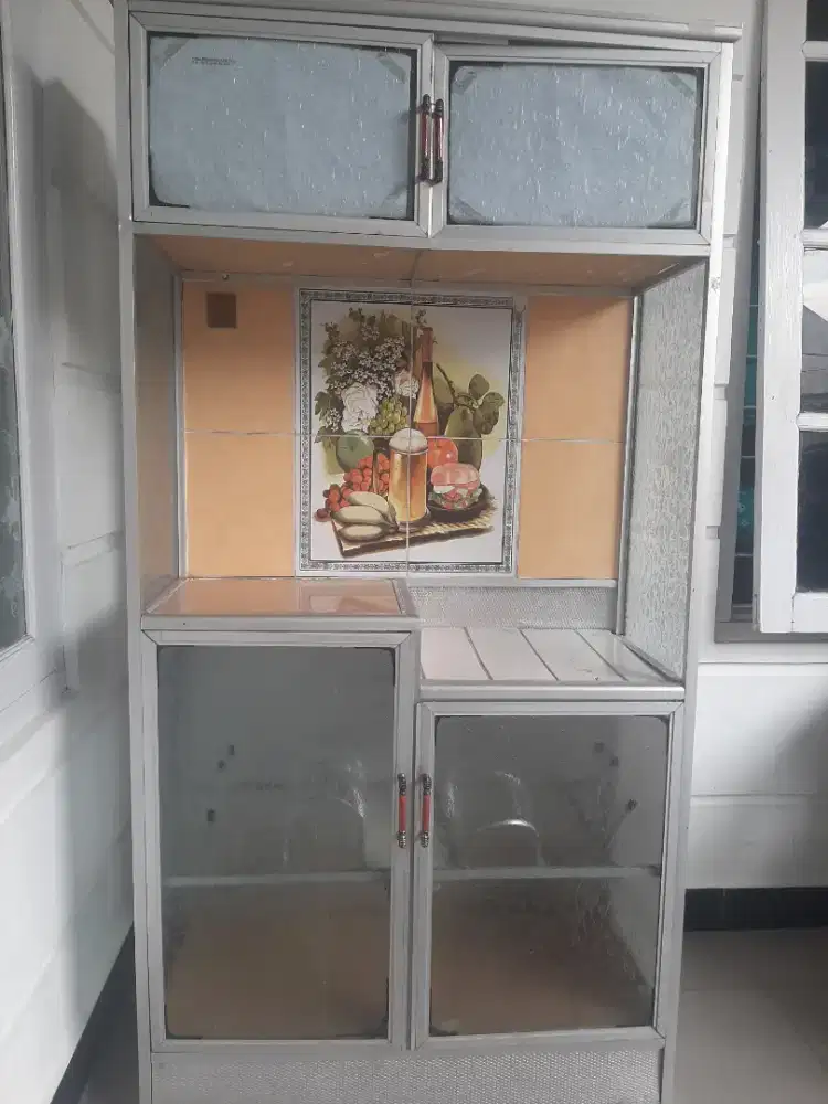 Rak piring (edisi pindahan)