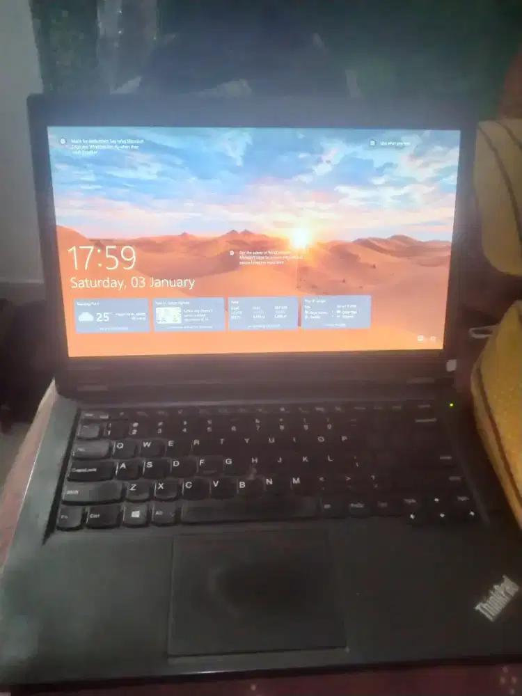 Laptop Lenovo ThinkPad (Jual Cepat) Mulus masih Terawat dengan Baik
