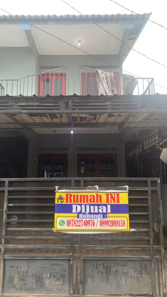 Di Jual Rumah 2 lantai cocok untuk kos kos an
