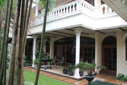 Rumah Mewah Tubagus Ismail Bandung