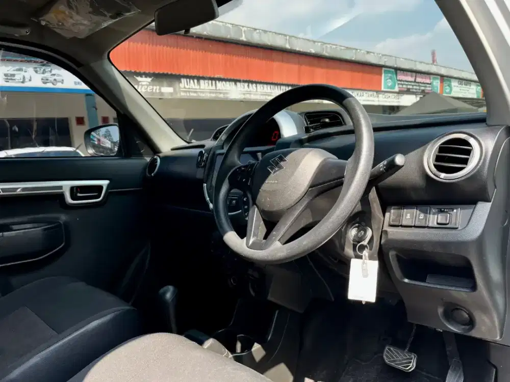 TERMURAH!! SUZUKI SPRESSO 1.0 AGS AT MATIC 2023 PUTIH