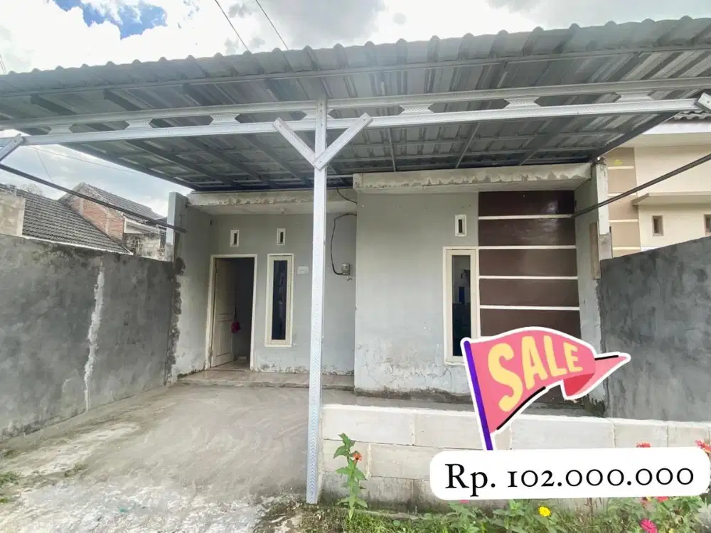 Jual Rumah dekat simpang lima gumul