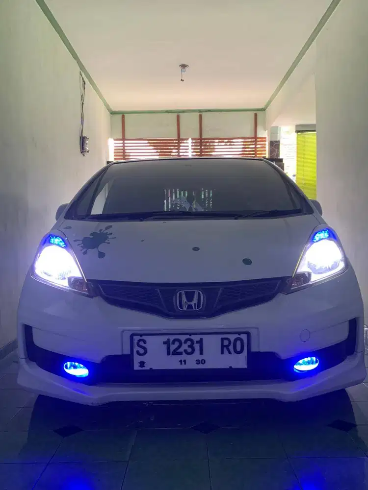 Dijual Honda Jazz RS GE8 2012