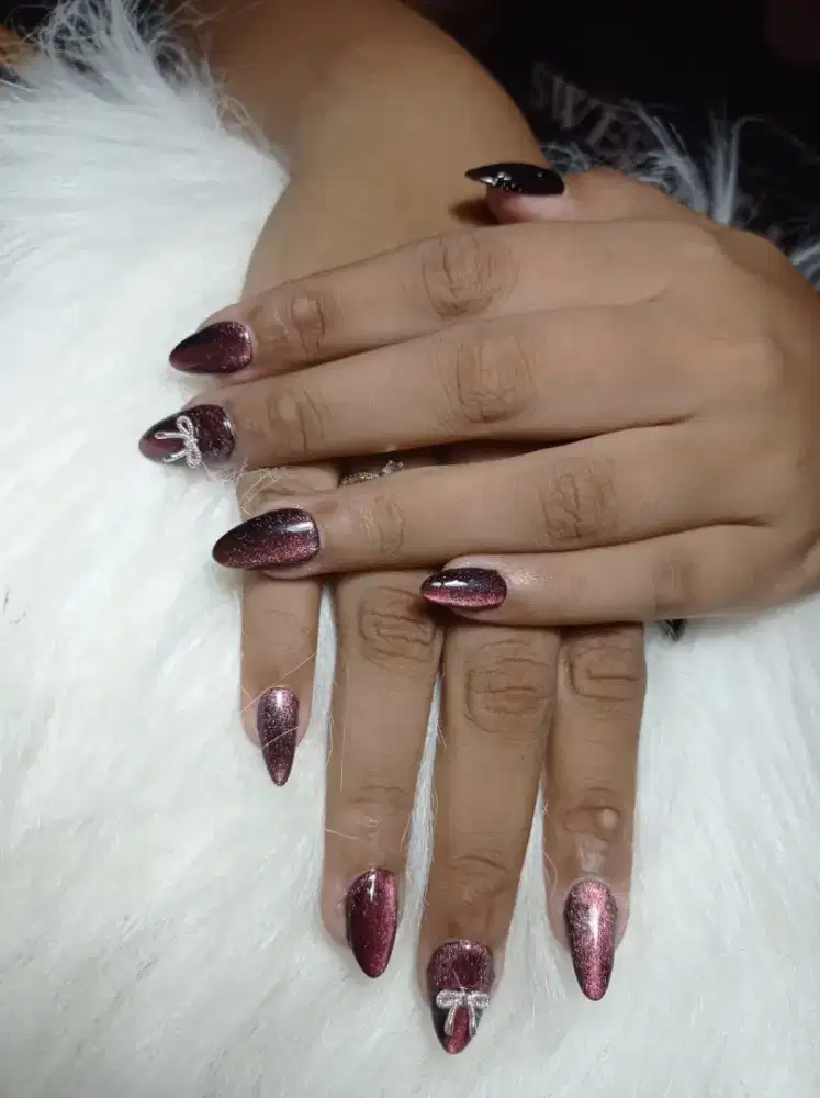 Loker naiist/ nail art