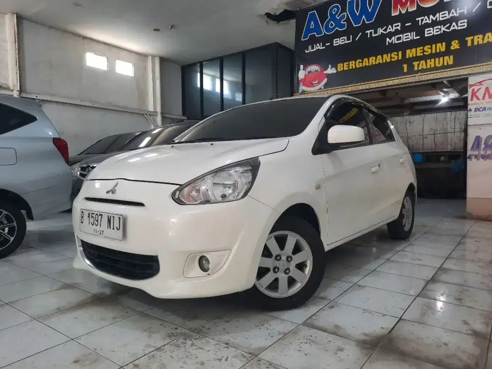 MITSUBISHI MIRAGE EXCEED 2012 PUTIH
