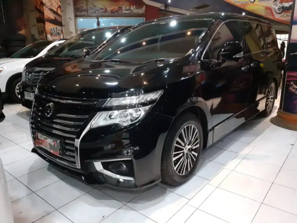 ELGRAND HWS 2.5 AT 2014 FACELIFT / MODEL THN 2015 (BINTANG MOTOR)