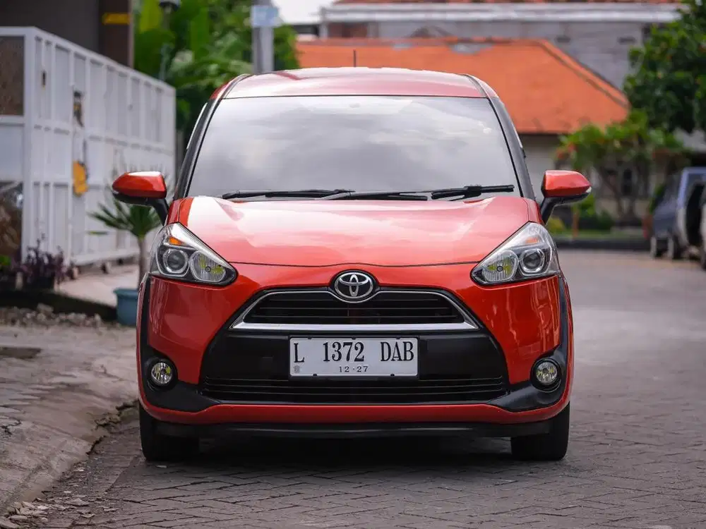 Toyota Sienta V 2017 MT/Manual