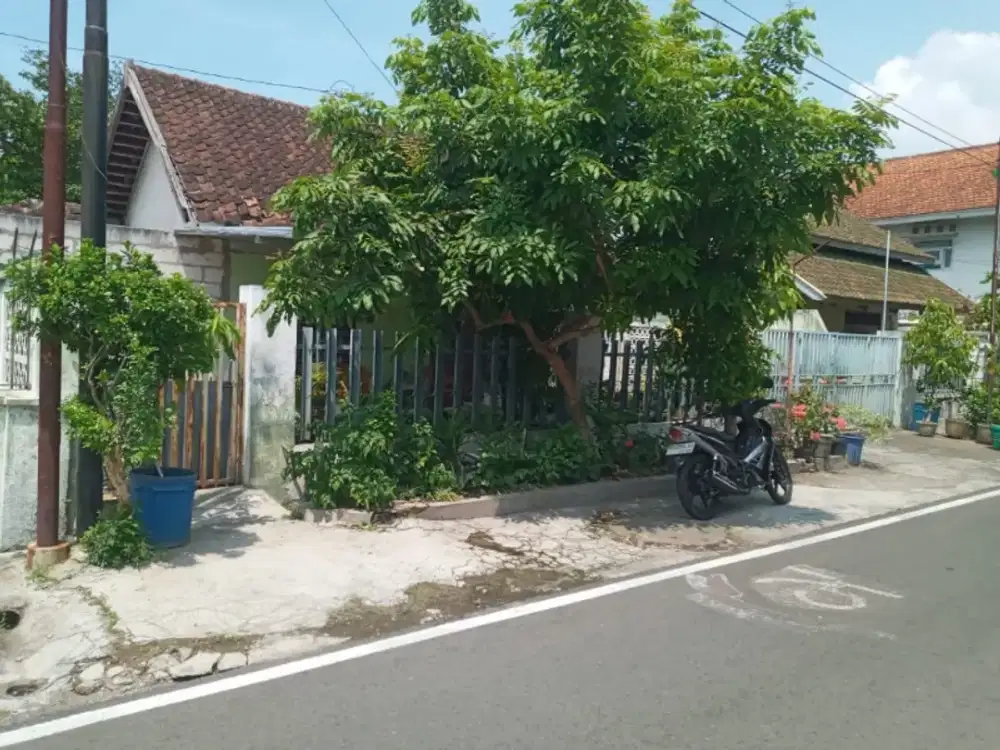 Dijual Rumah Sondakan Laweyan Solo