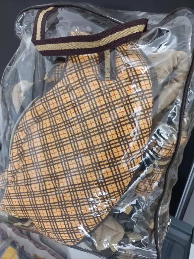 Gendongan bayi merk baby scot