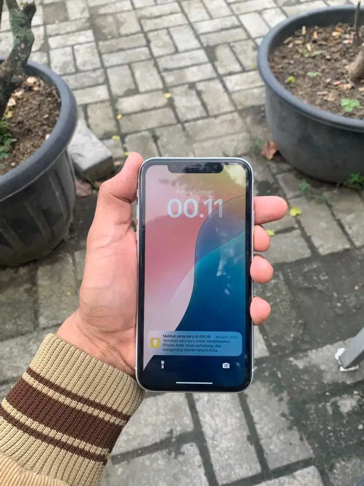 IPHONE XR WHITE 64 GB INTER