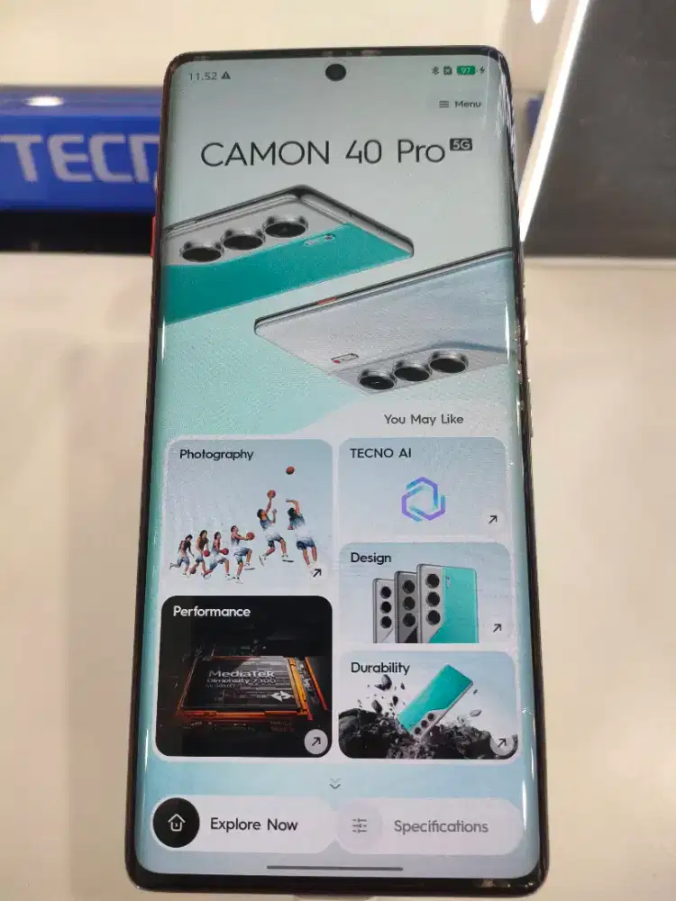 TECNO CAMON 40 pro