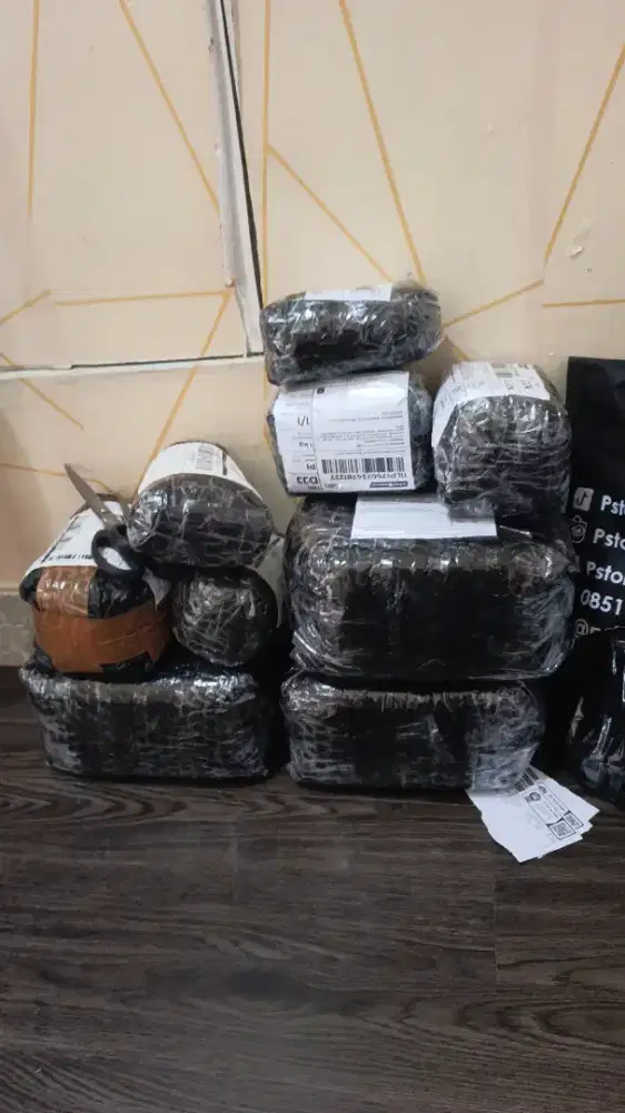 Dicari admin CS online