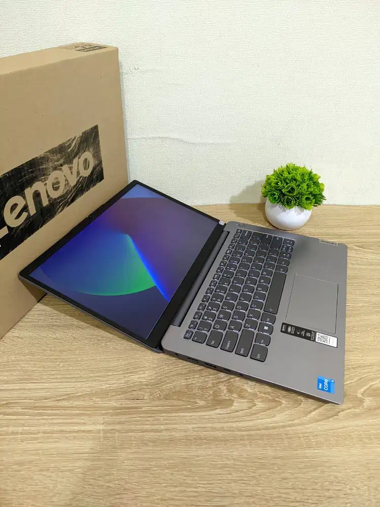LAPTOP BARU LENOVO IDEAPAD SLIM 3i INTEL CORE I2 GEN 12 RAM 8GB/256GB