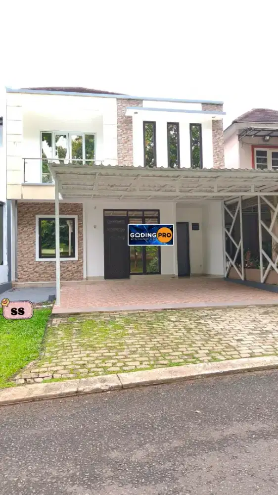 Dijual rumah kota wisata Cibubur. Rumah hadap greenbelt. Siap huni