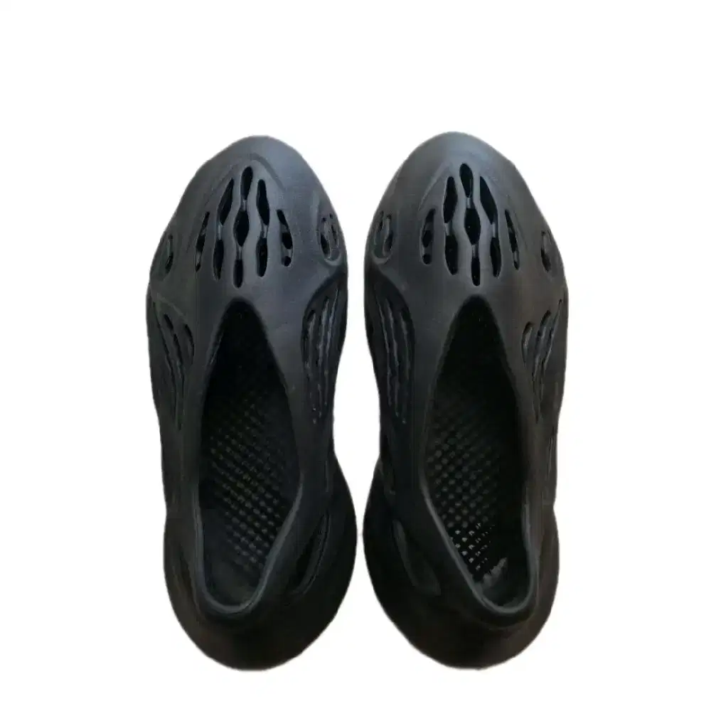 Adidas Yeezy Foam RNNR Onyx | US 9