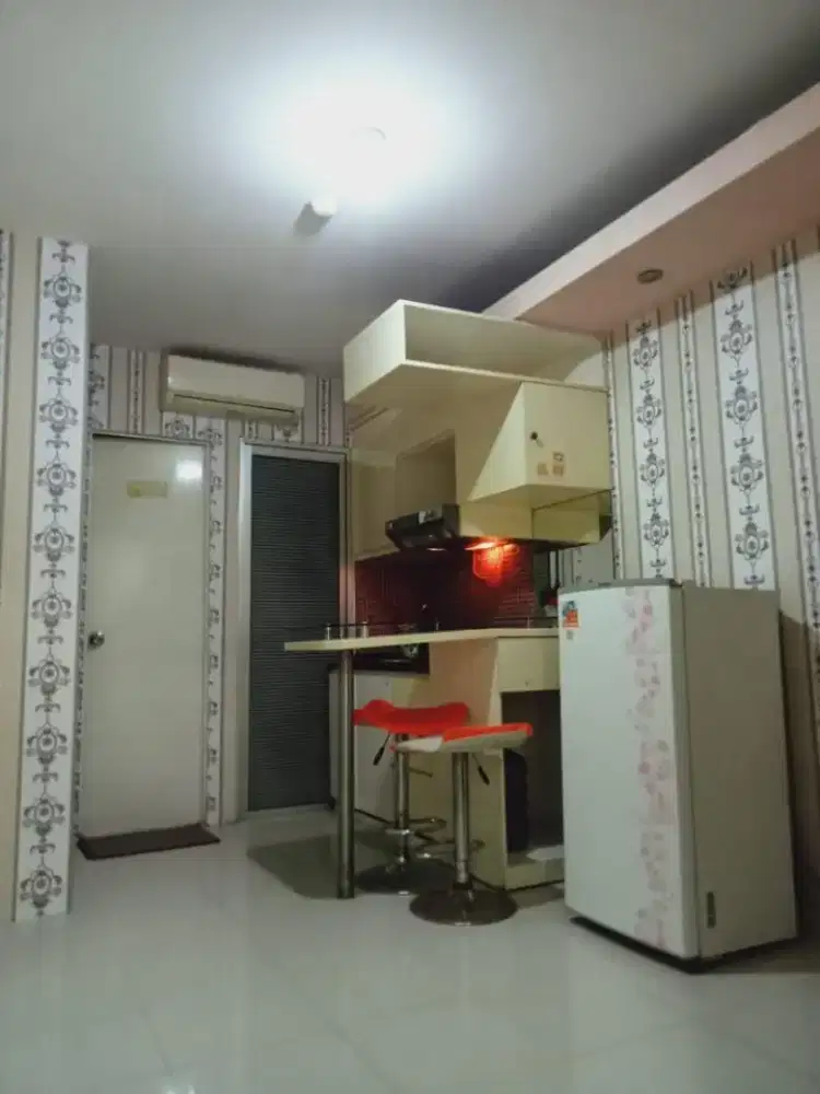 Jual Cepat Unit 2 BR  Furnished Tower Sakura Kosongan e Green Palace