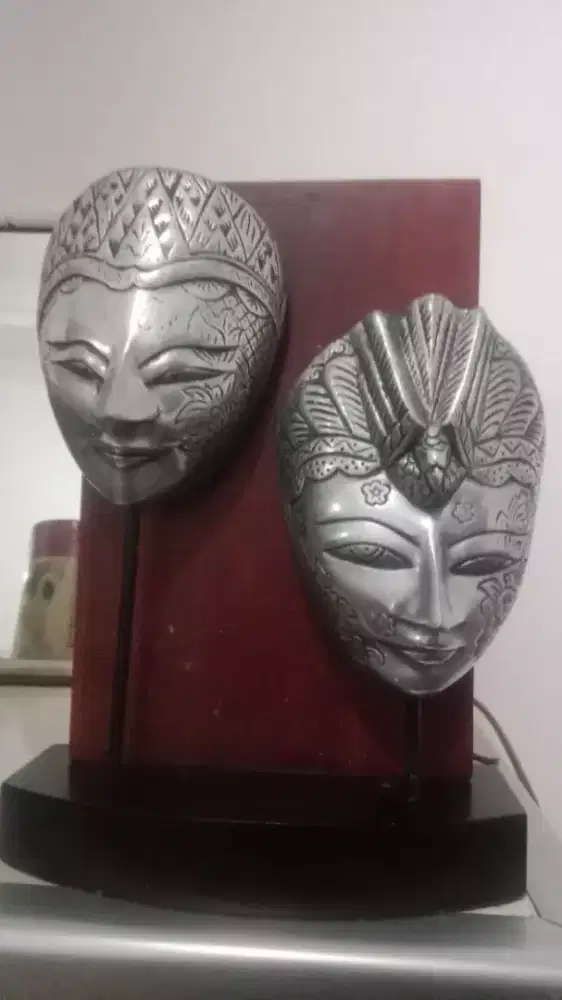 Pajangan Topeng Perak Bali