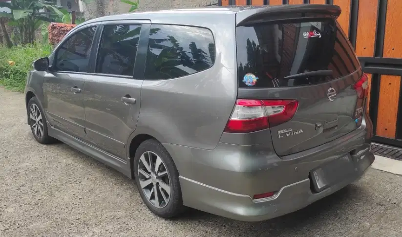 Nissan Livina 2014 Bensin
