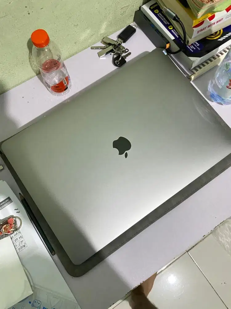 Macbook pro 2019 i9 32/1tb
