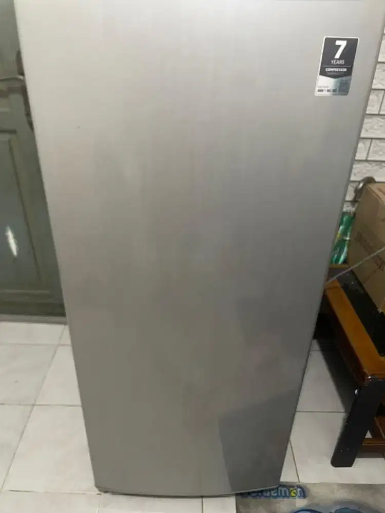 Freezer AQUA AQF-s6 167L