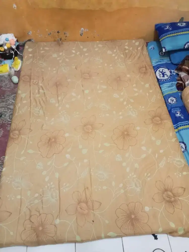 Kasur busa buat 2 orang bisa di gulung