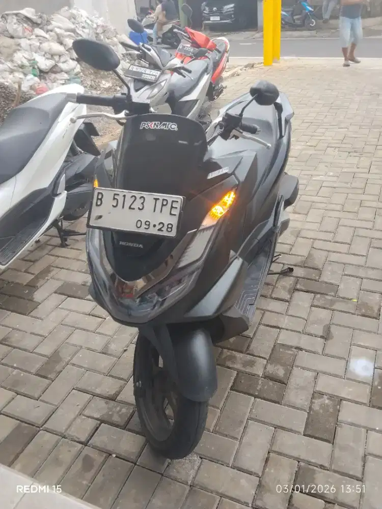 Honda PCX 160 ABS Colour : BLACK DOFF.